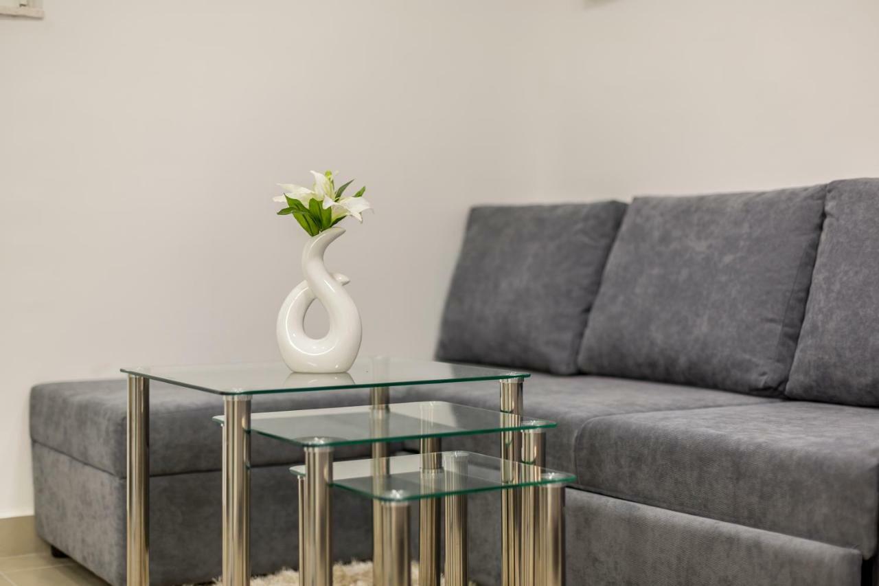 Studio Apartment Nikol Spalato Esterno foto