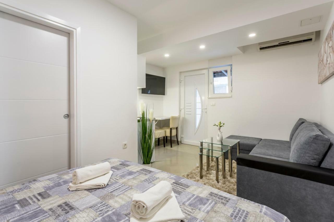 Studio Apartment Nikol Spalato Esterno foto